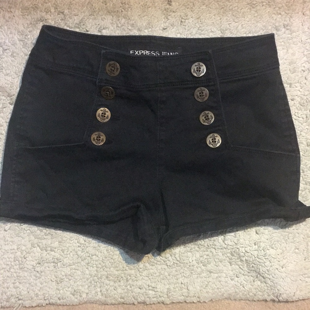 Express shorts